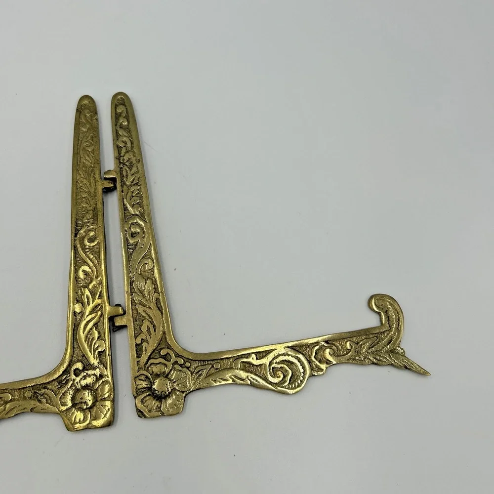 VINTAGE BRASS PICTURE FRAME BOOK HOLDER  ANTIQUE BRASS FRAME HOLDER